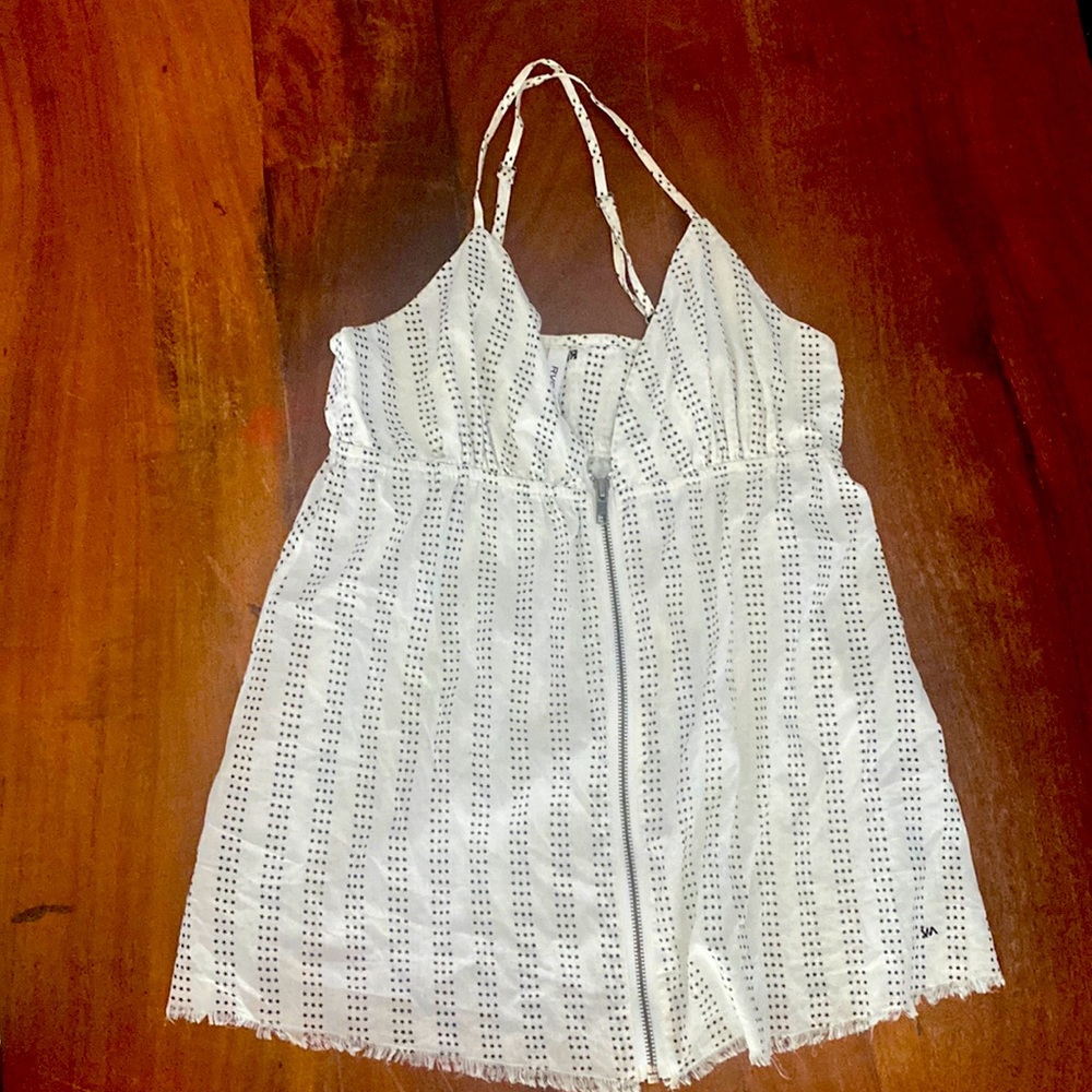 RVCA size med